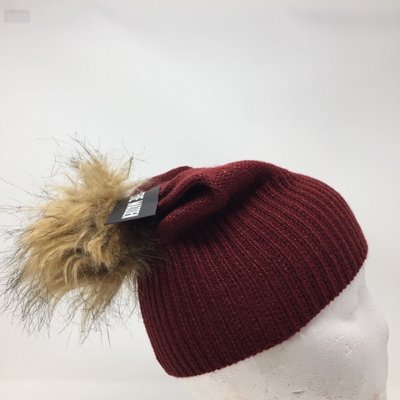 4/$25 Steve Madden Burgundy Slouchy Beanie New - Picture 2 of 3